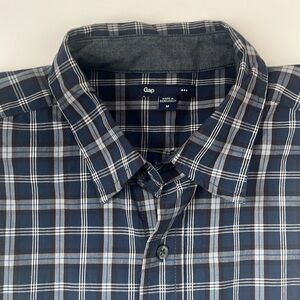 GAP plaid long sleeve mens button down shirt